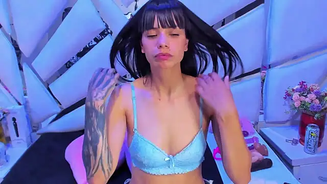 kylie seex online show from 12, 11, 2025