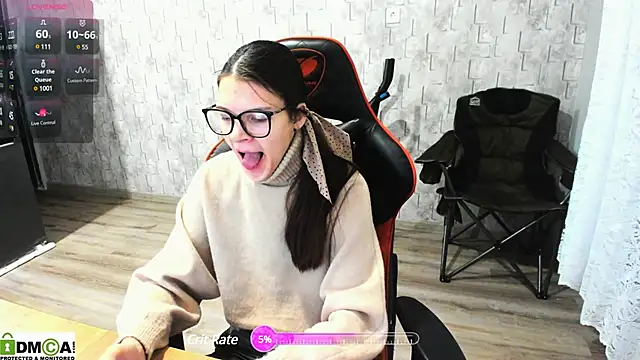 MollyLollipop online show from 10, 12, 2024