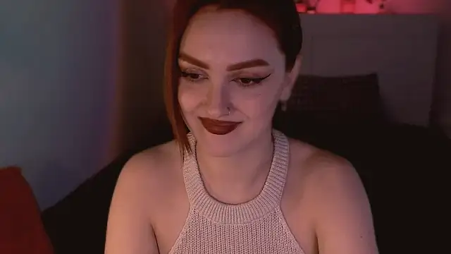 Snapshot of LilyFarey chatting on 11, 12, 2024 LilyFarey online show from 11, 12, 2024