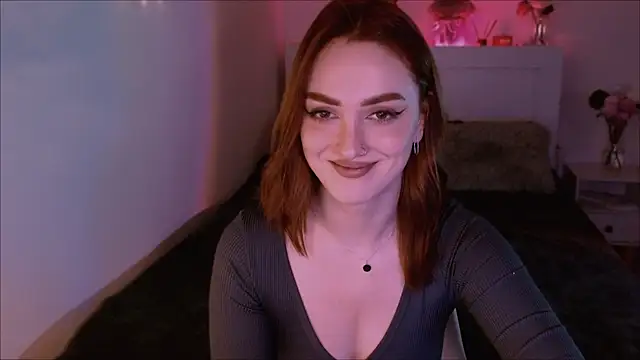 Snapshot of LilyFarey chatting on 30, 12, 2024 LilyFarey online show from 30, 12, 2024