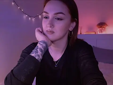 Snapshot of LilyFarey chatting on 31, 1, 2025 LilyFarey online show from 31, 1, 2025
