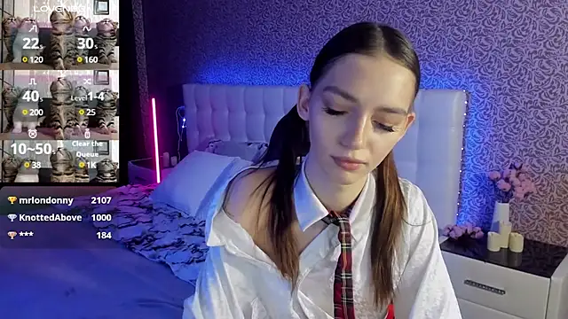 SophieCatty online show from 23, 2, 2025