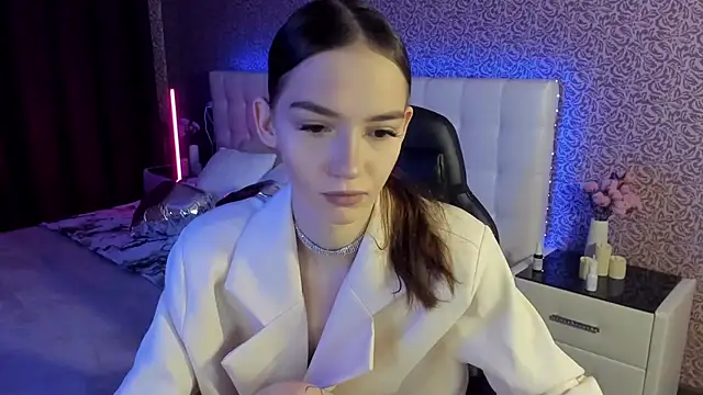 SophieCatty online show from 25, 2, 2025