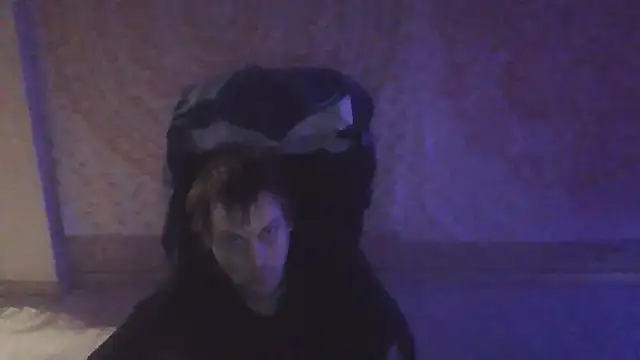 slankecrosdresser online show from 9, 12, 2024