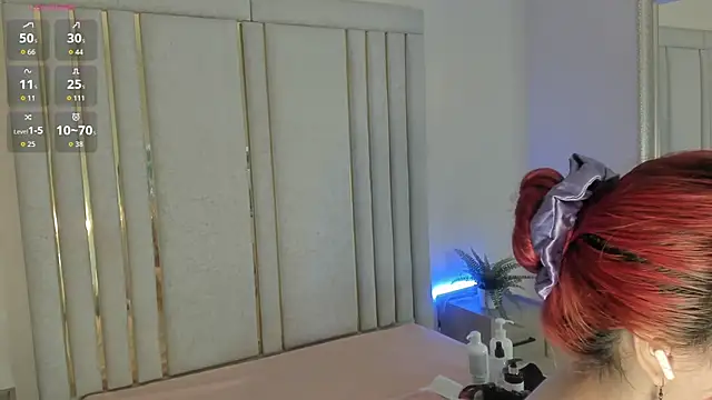Snapshot of Saekohofman chatting on 9, 5, 2026 Saekohofman online show from 9, 5, 2026