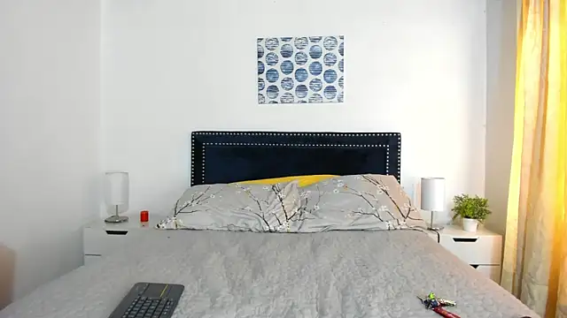 ZulyMichels online show from 4, 10, 2025