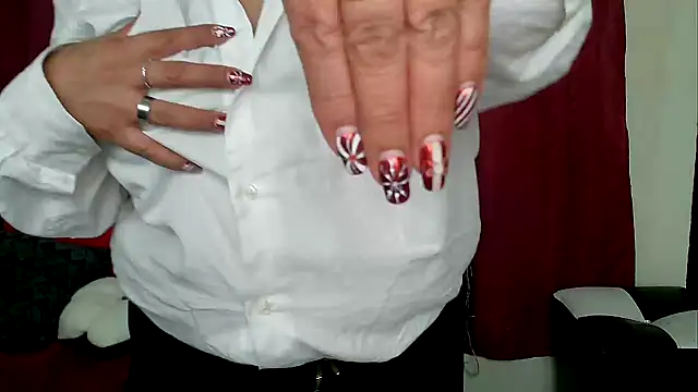 yayita mature online show from 7, 1, 2025