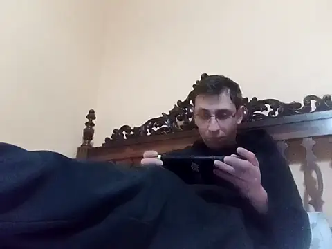 Snapshot of White_rabbit_ chatting on 19, 1, 2025 White rabbit online show from 19, 1, 2025