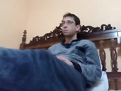 Snapshot of White_rabbit_ chatting on 20, 1, 2025 White rabbit online show from 20, 1, 2025