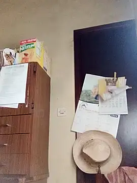 Snapshot of White_rabbit_ chatting on 21, 1, 2025 White rabbit online show from 21, 1, 2025