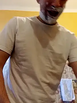 Snapshot of White_rabbit_ chatting on 25, 1, 2025 White rabbit online show from 25, 1, 2025