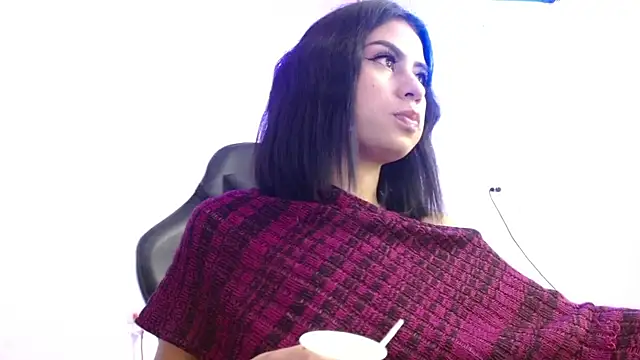 Snapshot of Martina1369 chatting on 10, 5, 2026 Martina1369 online show from 10, 5, 2026
