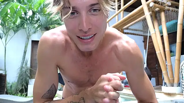 Snapshot of Cryptikov chatting on 19, 2, 2026 Cryptikov online show from 19, 2, 2026