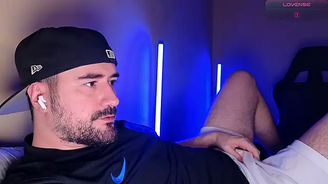 DominantTheo online show from 23, 3, 2026