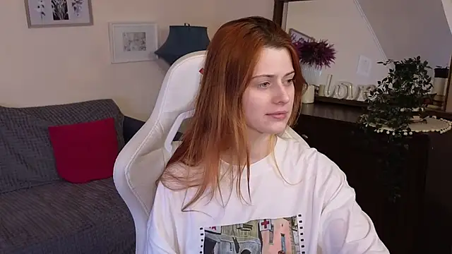 doll lesli online show from 9, 2, 2025