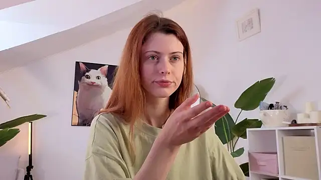 doll lesli online show from 19, 4, 2026