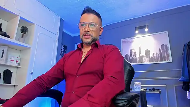 MrFrank tattoo online show from 18, 3, 2025