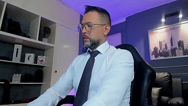 MrFrank tattoo online show from 30, 9, 2025