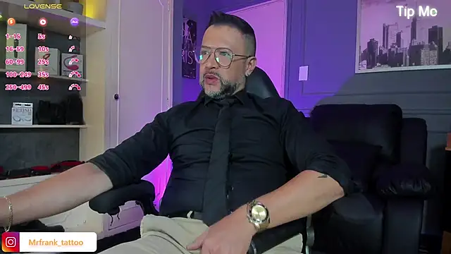 Snapshot of MrFrank_tattoo chatting on 12, 2, 2026 MrFrank tattoo online show from 12, 2, 2026