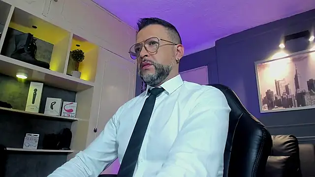 Snapshot of MrFrank_tattoo chatting on 17, 2, 2026 MrFrank tattoo online show from 17, 2, 2026