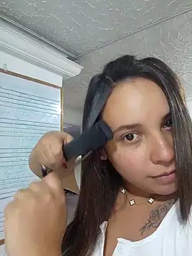 LizzRouse online show from 5, 11, 2025