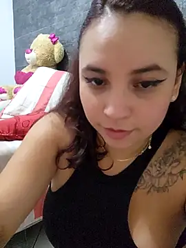 LizzRouse online show from 4, 12, 2025