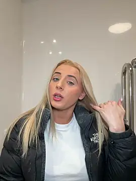 Strongqueen online show from 18, 4, 2026