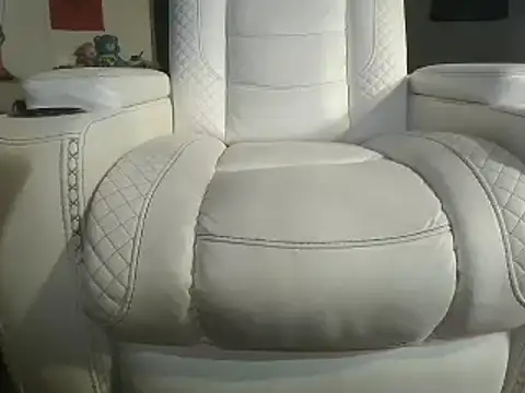 honeylovelace online show from 4, 1, 2025