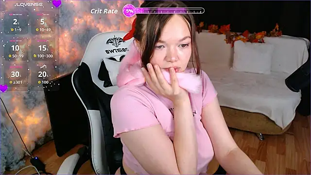 Snapshot of mary_lunar chatting on 13, 9, 2025 mary lunar online show from 13, 9, 2025