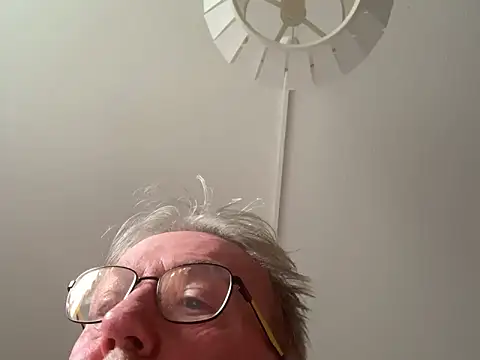 Snapshot of Nudelschwanz chatting on 24, 1, 2025 Nudelschwanz online show from 24, 1, 2025