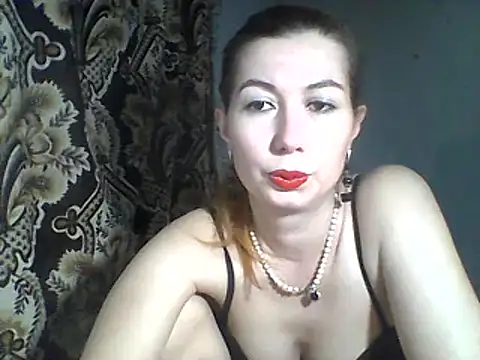 Snapshot of Olesja chatting on 9, 3, 2025 Olesja online show from 9, 3, 2025