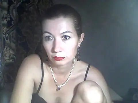 Snapshot of Olesja chatting on 7, 10, 2025 Olesja online show from 7, 10, 2025