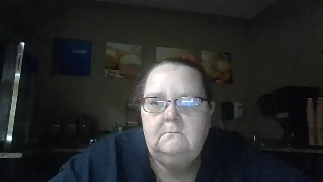 Snapshot of Hornybbw1978 chatting on 24, 3, 2026 Hornybbw1978 online show from 24, 3, 2026