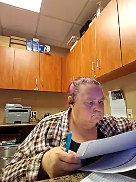 Snapshot of Hornybbw1978 chatting on 12, 4, 2026 Hornybbw1978 online show from 12, 4, 2026