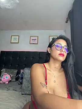 lovely violet13 online show from 25, 5, 2026