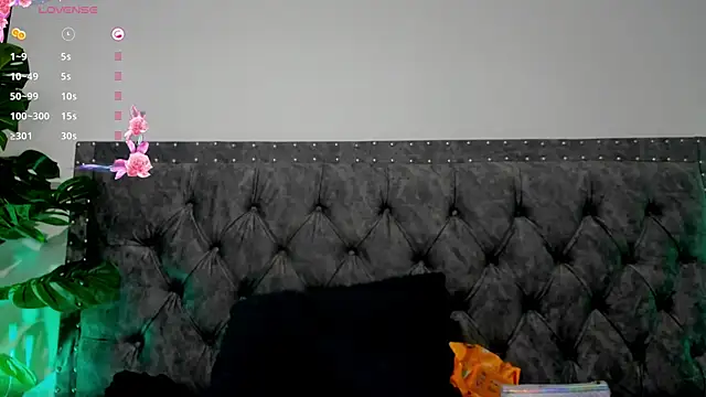 Snapshot of Dounia_nagi chatting on 25, 1, 2025 Dounia nagi online show from 25, 1, 2025