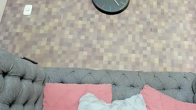 kristyl paez online show from 12, 9, 2025