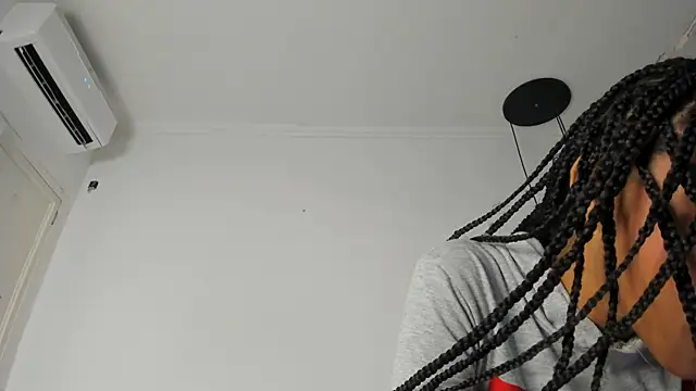 Snapshot of kristyl_paez chatting on 11, 5, 2026 kristyl paez online show from 11, 5, 2026