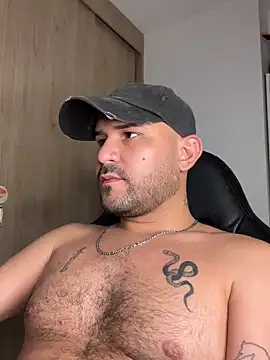 nicolas cox online show from 19, 1, 2025