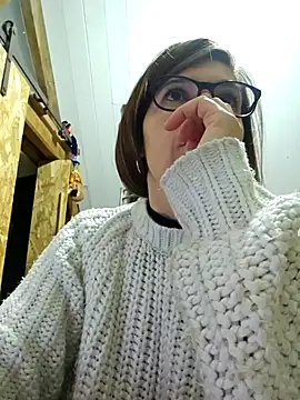 Lina lou4 online show from 5, 12, 2024