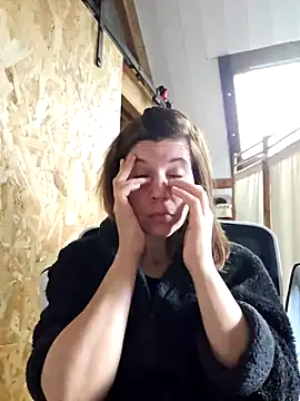 Lina lou4 online show from 25, 2, 2025