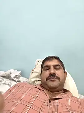 Snapshot of Amandev7 chatting on 8, 9, 2025 Amandev7 online show from 8, 9, 2025