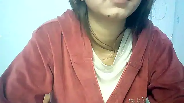 lovelydesi21 online show from 15, 12, 2024