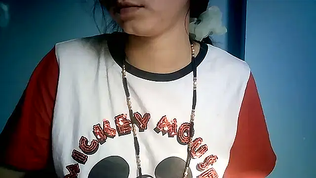 lovelydesi21 online show from 19, 12, 2024