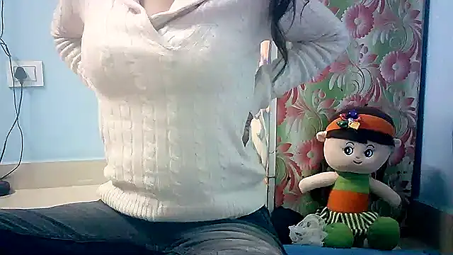 lovelydesi21 online show from 19, 1, 2025