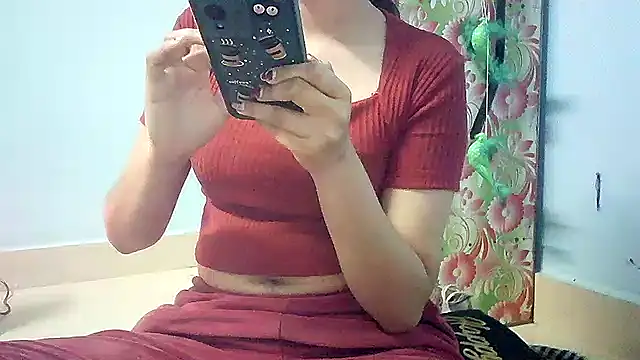 lovelydesi21 online show from 12, 2, 2025