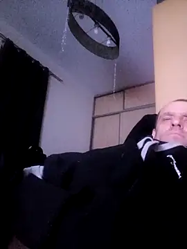 Roman0798 online show from 2, 3, 2025