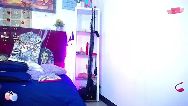 louise nails online show from 4, 11, 2025