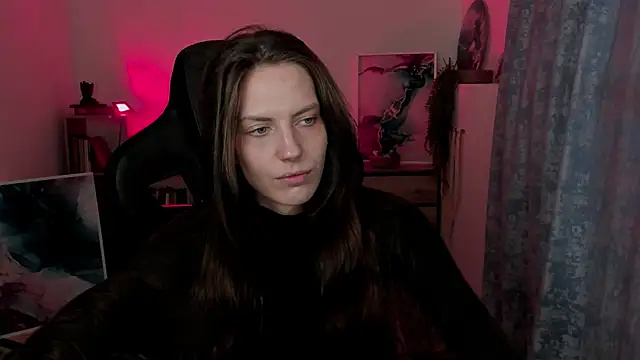 Snapshot of EmilyWilden chatting on 12, 9, 2025 EmilyWilden online show from 12, 9, 2025