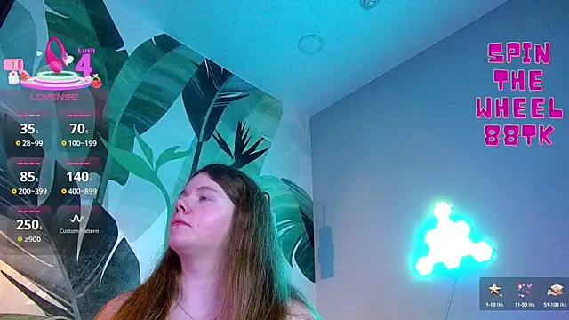 RubyValen online show from 7, 10, 2025